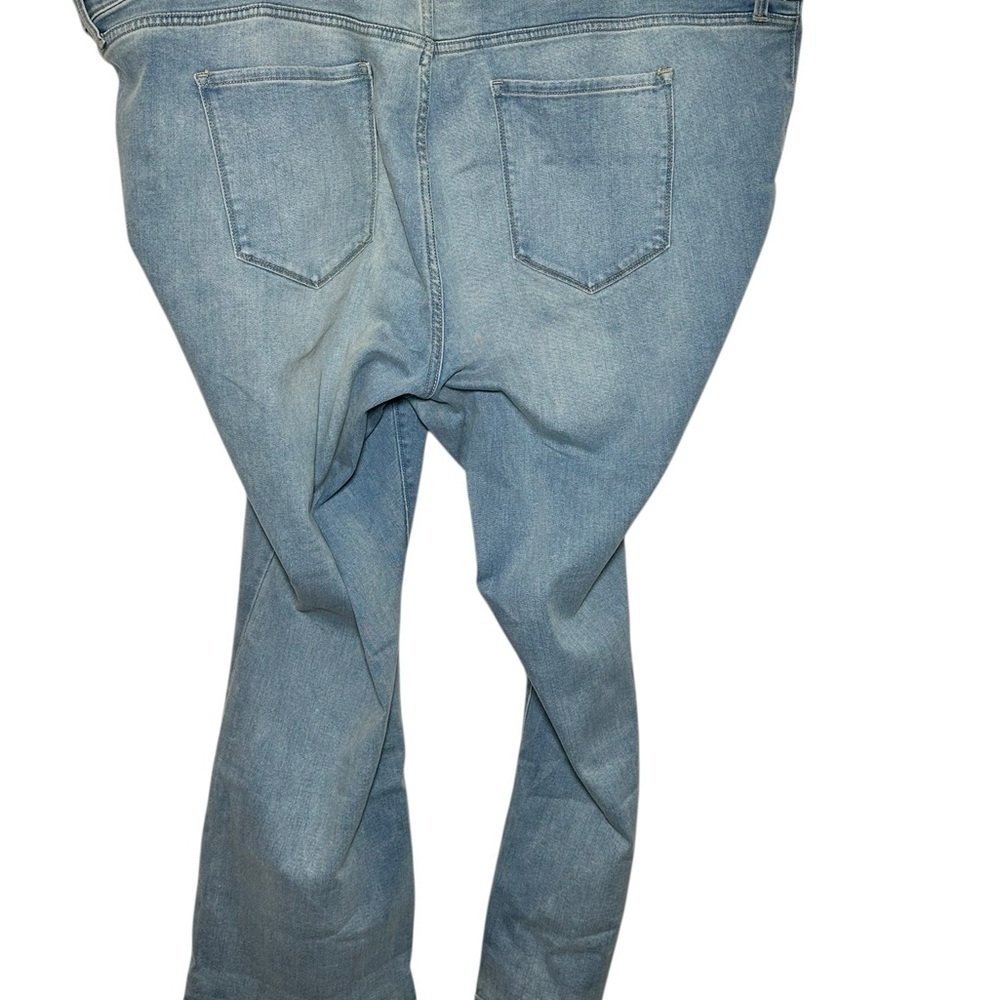 Old‎ Navy Plus Kicker Boot-Cut Light Wash NWT High Rise Size 28W - Picture 2 of 5